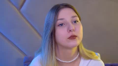TinaBurton online show from June 23, 2026, 4:49 pm