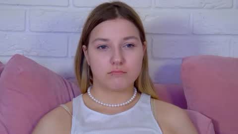 TinaBurton online show from July 6, 2026, 4:20 pm