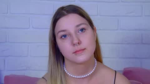 TinaBurton online show from July 12, 2026, 4:42 pm