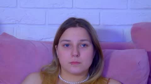 TinaBurton online show from July 14, 2026, 2:05 am
