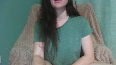 TinyyTina online show from June 5, 2026, 6:52 am