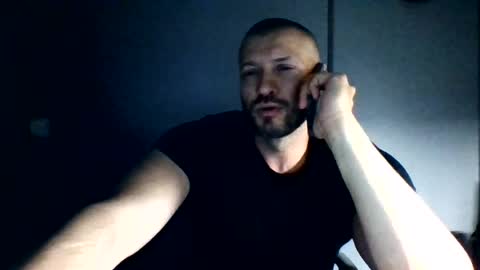 titan_heart online show from June 22, 2026, 7:11 pm