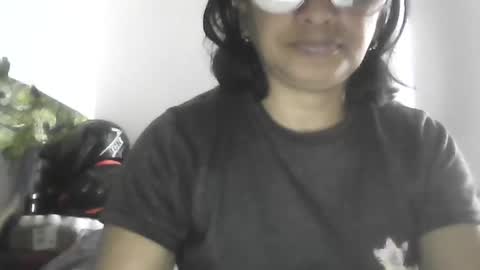 Ester online show from June 11, 2026, 3:32 pm