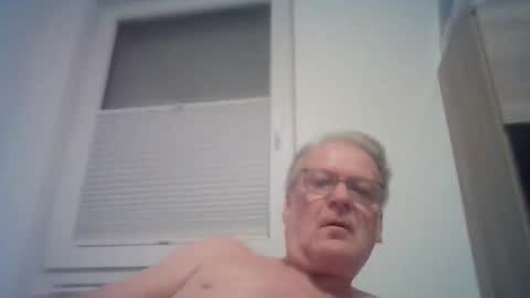 tomsam online show from May 2, 2026, 5:34 am