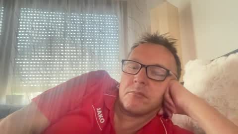 Tom online show from July 23, 2026, 6:44 am