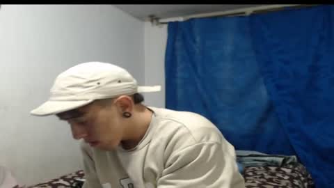 tomas_turbado_ online show from July 27, 2026, 2:07 am