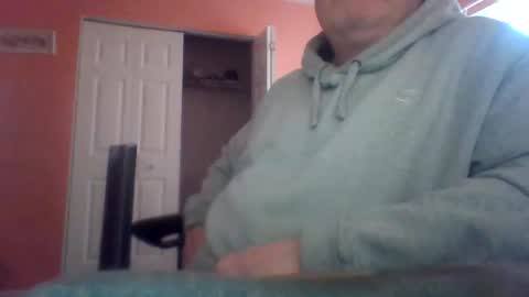 tomcat4848 online show from May 18, 2026, 9:09 pm