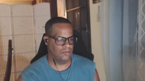 Snapshot of toni2814 chatting on July 21, 2026, 2:03 am Antonio online show from July 21, 2026, 2:03 am