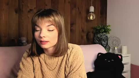 Melissa online show from June 3, 2026, 8:03 pm