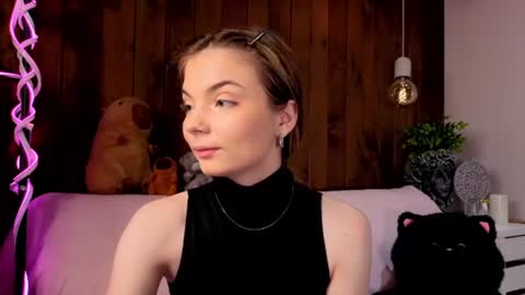 Melissa online show from July 3, 2026, 8:48 pm