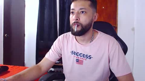 Snapshot of tony__ribas chatting on March 25, 2026, 9:43 pm Tony Ribas. online show from March 25, 2026, 9:43 pm