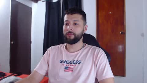 Snapshot of tony__ribas chatting on April 1, 2026, 2:45 am Tony Ribas. online show from April 1, 2026, 2:45 am