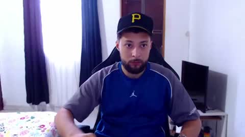 Snapshot of tony__ribas chatting on August 2, 2026, 9:46 pm Tony Ribas. online show from August 2, 2026, 9:46 pm