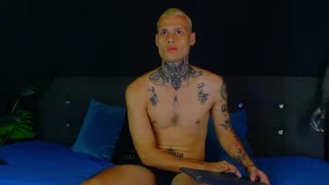 Stiven online show from July 2, 2026, 1:28 pm