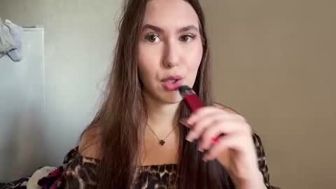 Thea online show from August 5, 2026, 8:39 am