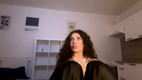 Alex3 online show from July 31, 2026, 7:35 pm