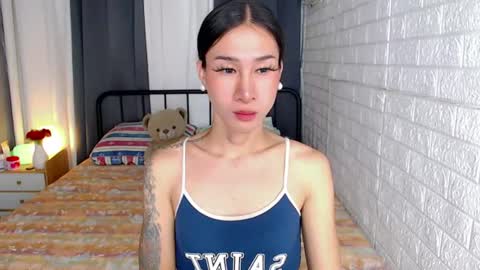 Chloe online show from June 20, 2026, 2:03 am