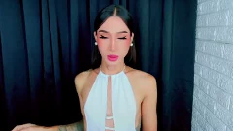 Chloe online show from July 1, 2026, 3:56 pm