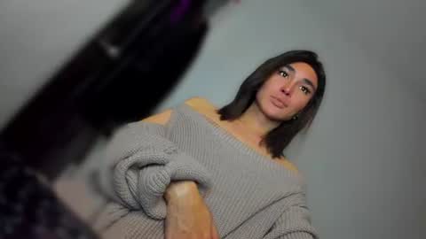 Snapshot of transnextdoor_ chatting on July 19, 2026, 5:22 am ALMIGHTY GODDESS VALENTINA online show from July 19, 2026, 5:22 am