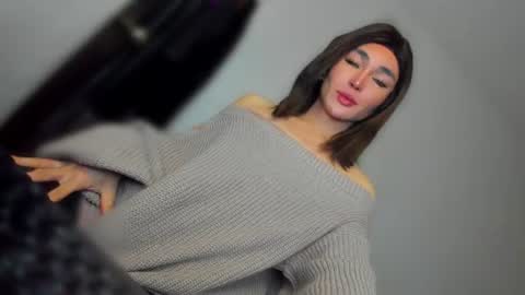 Snapshot of transnextdoor_ chatting on July 21, 2026, 3:09 am ALMIGHTY GODDESS VALENTINA online show from July 21, 2026, 3:09 am