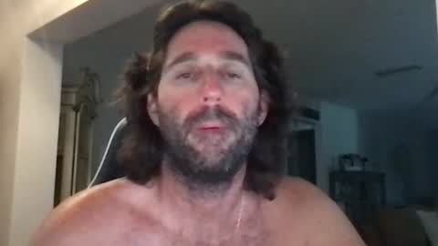TravisKenn online show from June 26, 2026, 11:09 pm