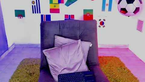 Johan online show from July 17, 2026, 12:23 pm