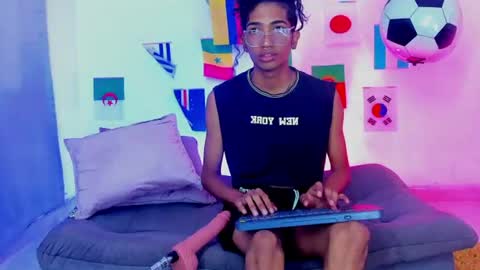 Johan online show from July 19, 2026, 12:42 pm