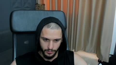 TroyWade online show from June 14, 2026, 4:31 pm