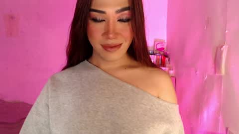 Snapshot of ts_romantika69 chatting on July 21, 2026, 6:21 pm The Girl Named Romantika online show from July 21, 2026, 6:21 pm