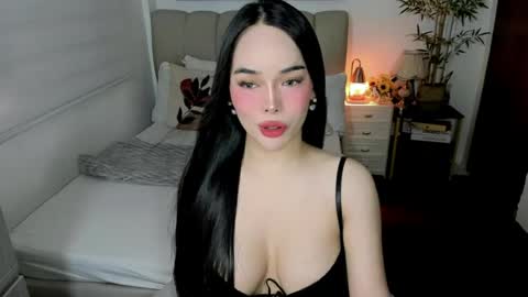 Graciella online show from July 8, 2026, 1:32 am