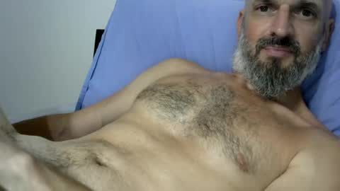 tu_bomberono online show from June 18, 2026, 7:18 pm