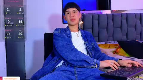 Snapshot of twink_daren chatting on July 9, 2026, 2:15 am Mr Daren online show from July 9, 2026, 2:15 am