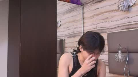 twinslovers_ online show from May 24, 2026, 4:17 am
