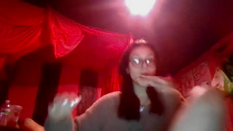 twizzytoxic22 online show from June 21, 2026, 4:04 am