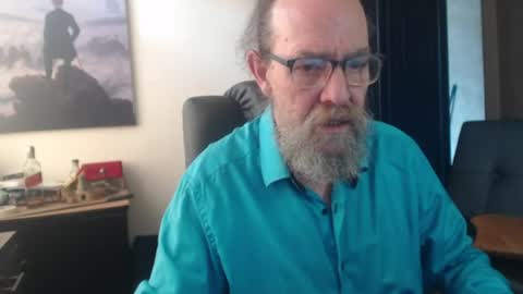 Uncle Hottie online show from June 28, 2026, 5:19 pm