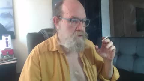 Uncle Hottie online show from July 17, 2026, 6:24 pm