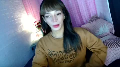 LOVELY JANE online show from July 27, 2026, 12:28 am