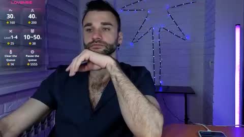 Snapshot of unnknow2024 chatting on June 17, 2026, 6:31 pm SlavaVibes online show from June 17, 2026, 6:31 pm