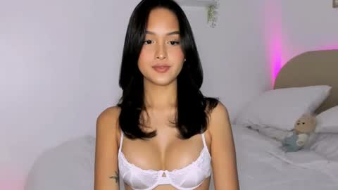 Veronica Lodge online show from July 8, 2026, 11:26 am
