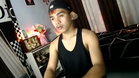 ur_shan21 online show from June 25, 2026, 7:24 am