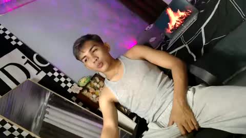 ur_shan21 online show from July 4, 2026, 5:57 am