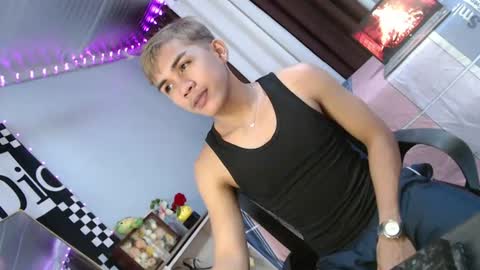 ur_shan21 online show from July 13, 2026, 4:37 am