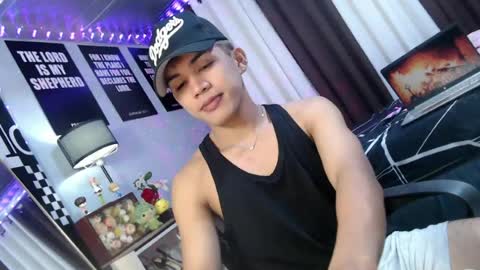 ur_shan21 online show from July 21, 2026, 5:04 pm