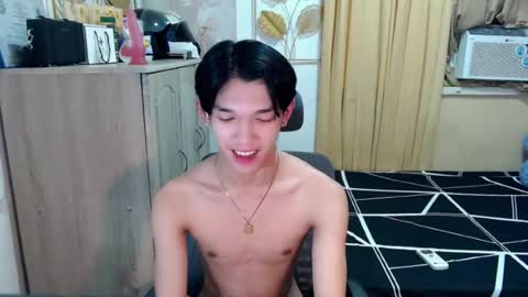 Snapshot of urasian_john20 chatting on July 24, 2026, 6:22 am urasian_john20 online show from July 24, 2026, 6:22 am