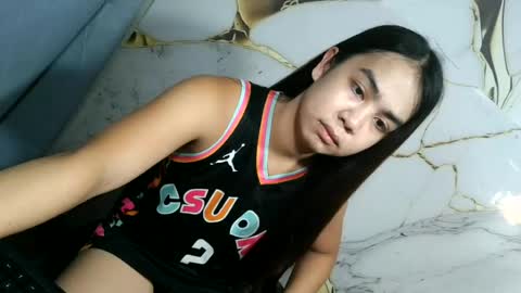 urasian_pinayjessaxxx online show from June 22, 2026, 3:58 am