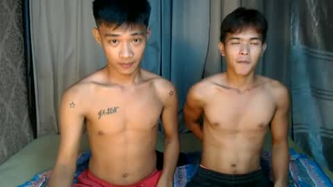 urasian_rey online show from June 13, 2026, 12:25 pm