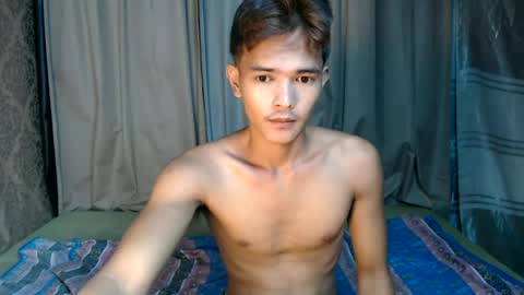 urasian_rey online show from June 19, 2026, 10:30 am