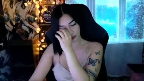 Snapshot of urasiandreamgirlxxx chatting on June 20, 2026, 6:38 am jess online show from June 20, 2026, 6:38 am