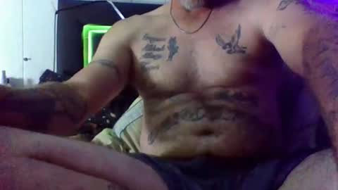Snapshot of urdaddy875867 chatting on May 10, 2026, 2:39 am urdaddy875867 online show from May 10, 2026, 2:39 am