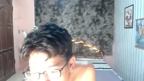 urdreamboy_doms online show from July 27, 2026, 4:30 am